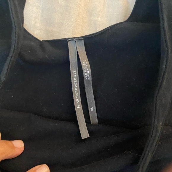 Anthropologie Cut-Out Crop Top (S) - Picture 6 of 7